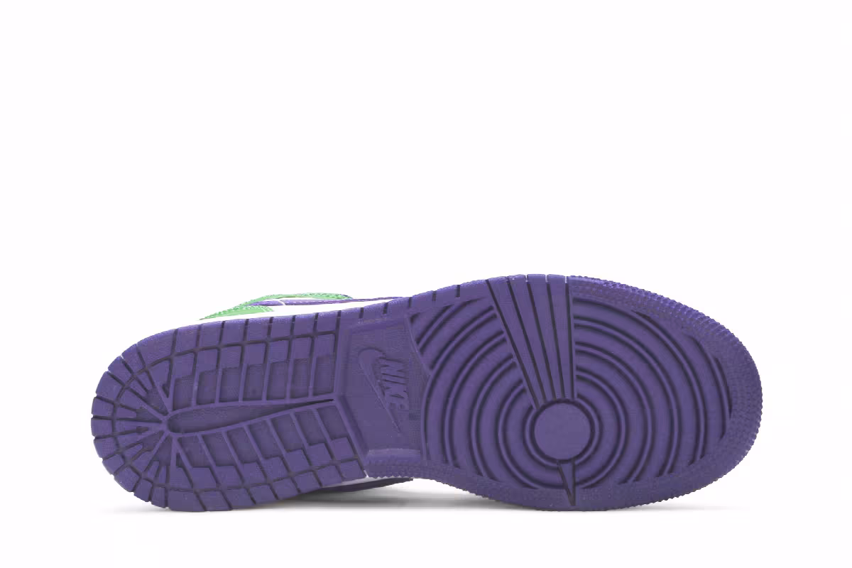 Air Jordan 1 Mid GS Hulk, view 5