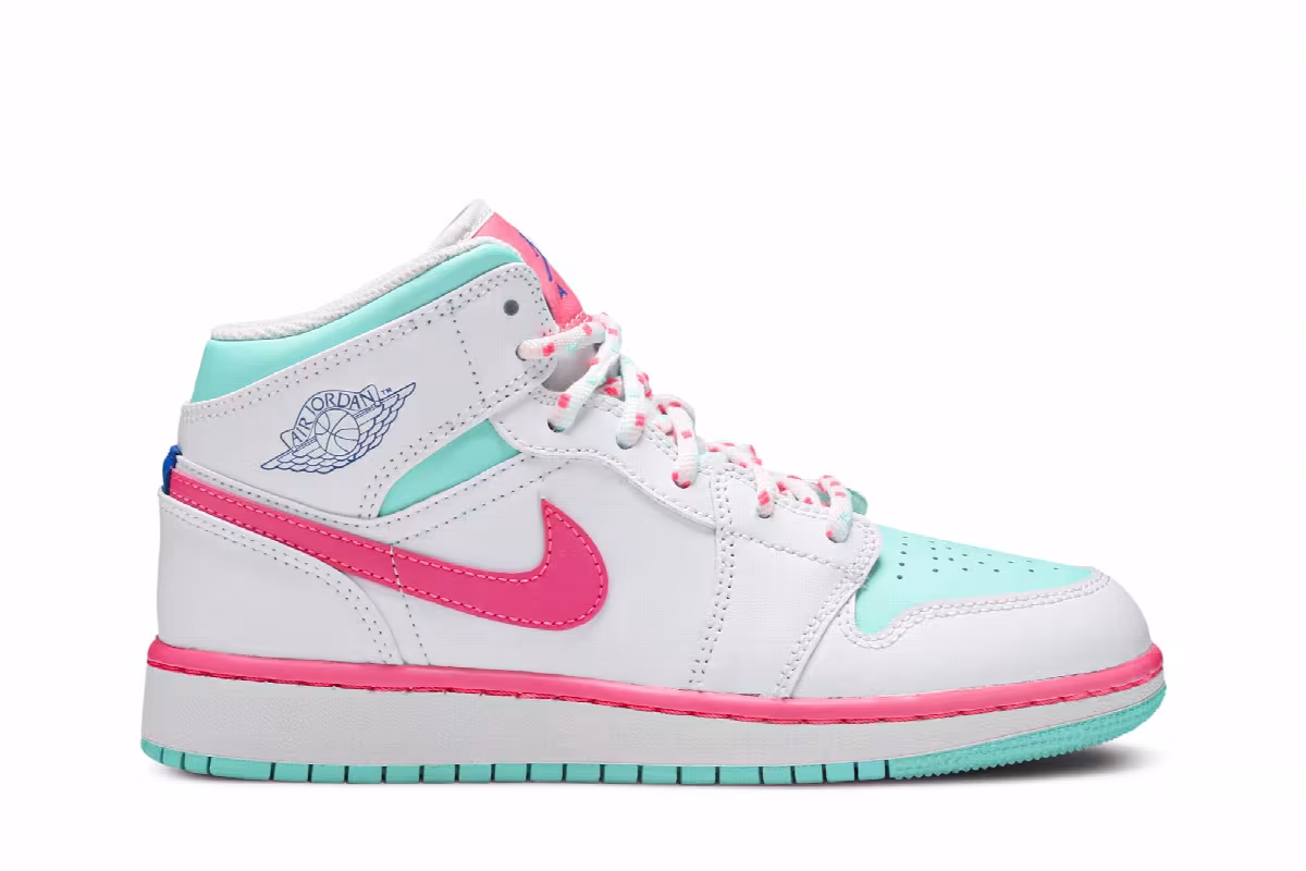 Air Jordan 1 Mid GS Digital Pink, view 2