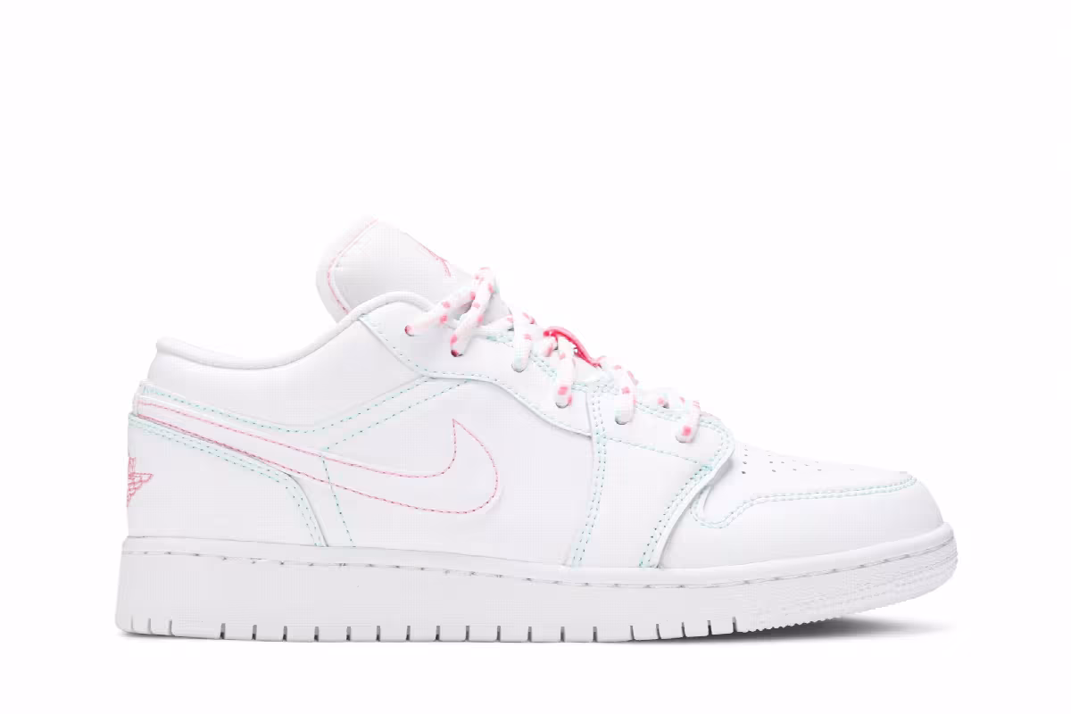 Air Jordan 1 Low GS Aurora Green, view 2