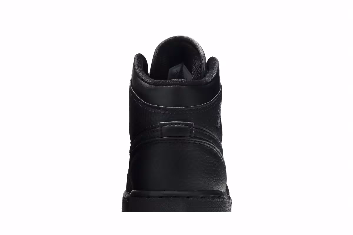 Air Jordan 1 Mid GS Triple Black 2020, view 8