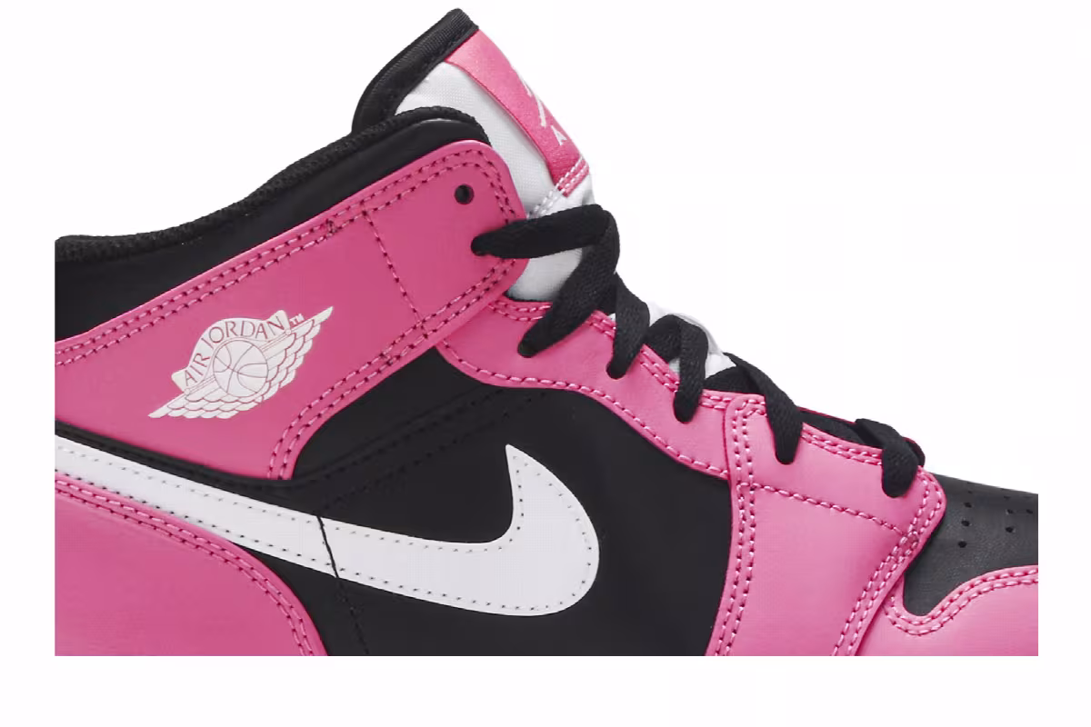 Air Jordan 1 Mid GS Black Pink, view 3