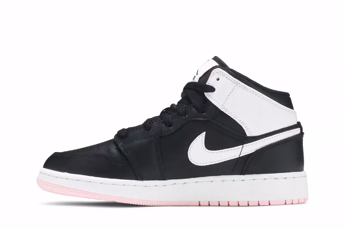 Air Jordan 1 Mid GS Arctic Punch, view 4