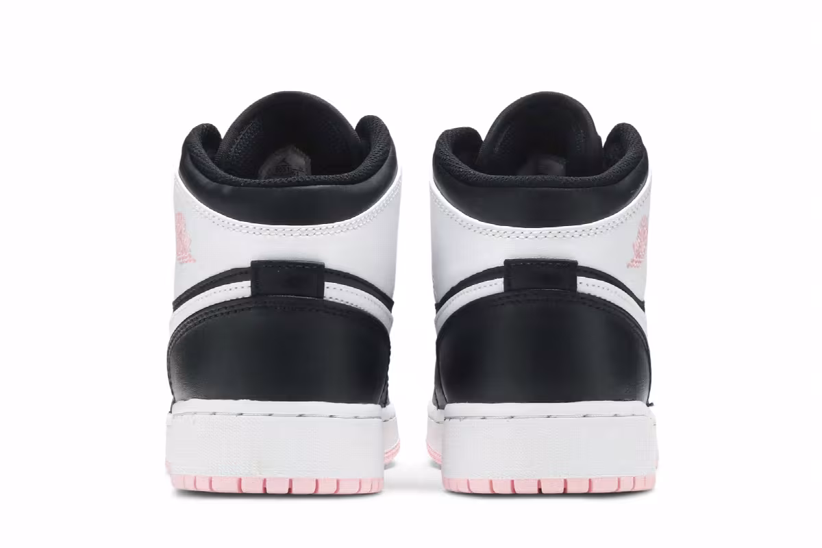Air Jordan 1 Mid GS Arctic Punch, view 7