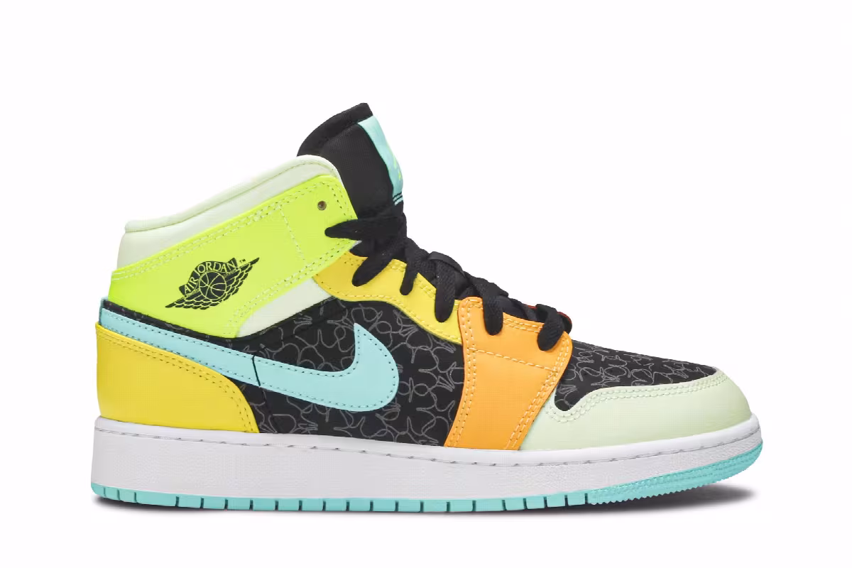 Air Jordan 1 Mid SE GS Clover, view 2