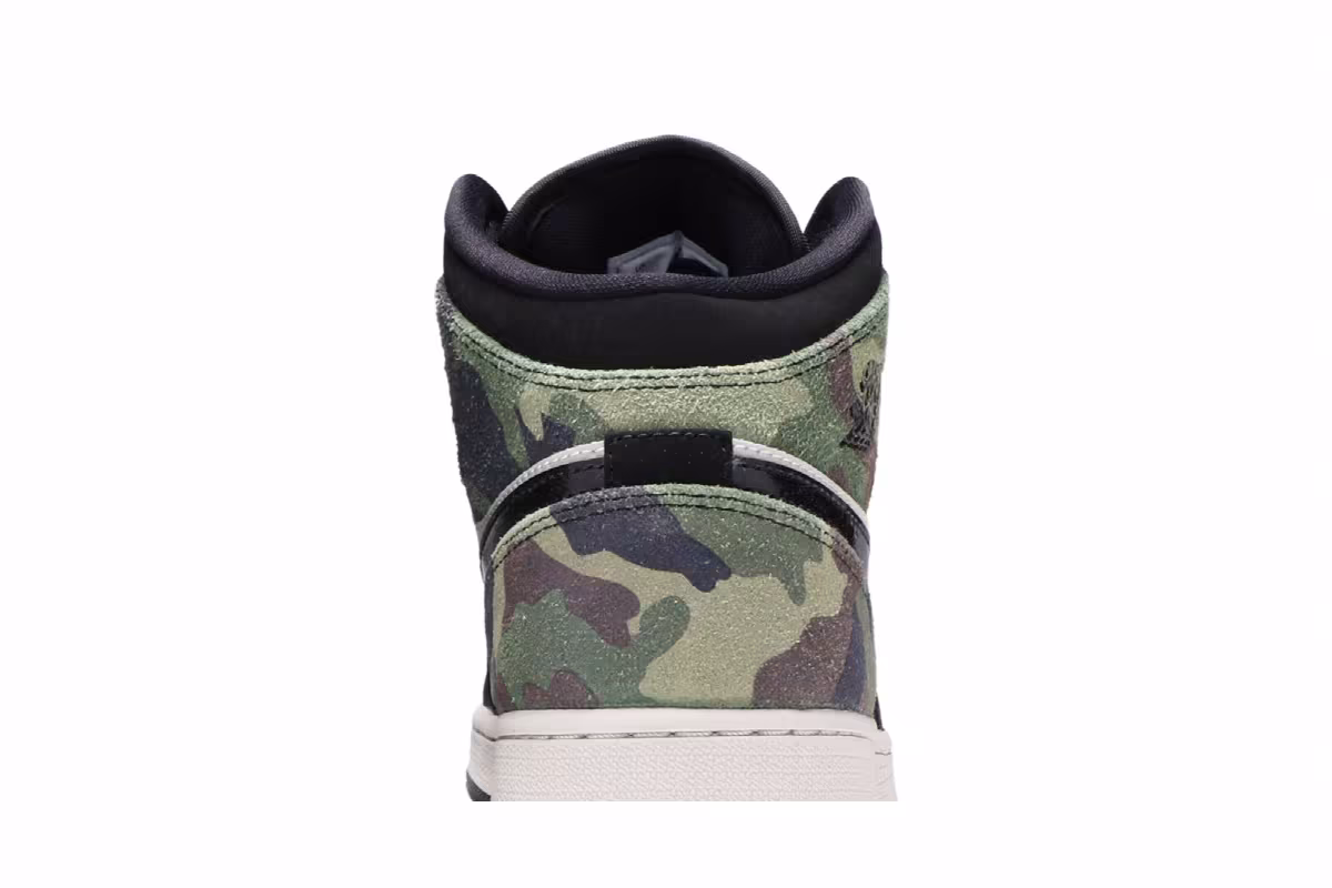 Air Jordan 1 Mid SE GS Camo, view 8