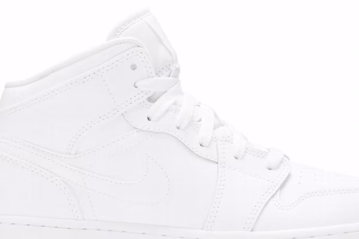 Air Jordan 1 Mid GS Triple White 2020, view 3