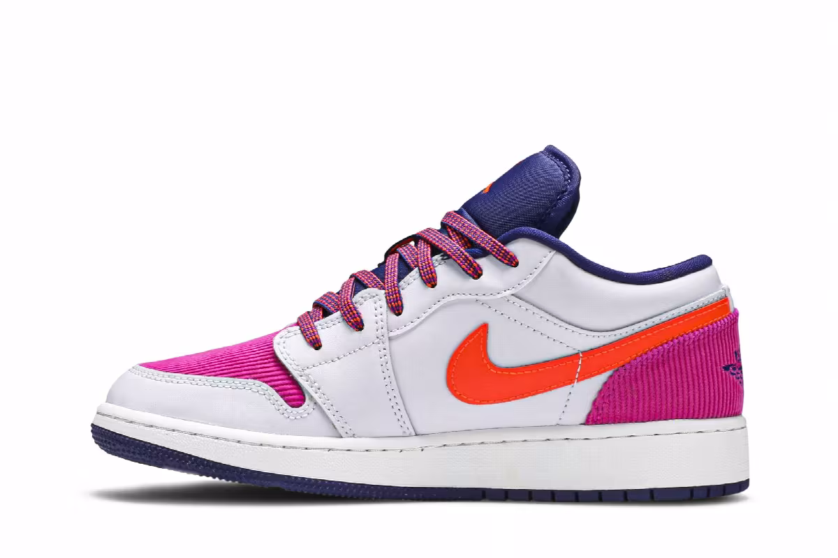 Air Jordan 1 Low GS Fire Pink Hyper Crimson, view 4