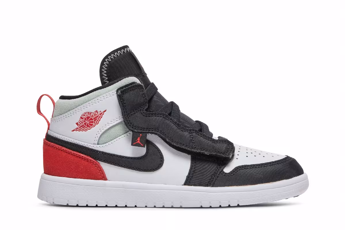 Air Jordan 1 Mid ALT PS Red Black Toe, view 2