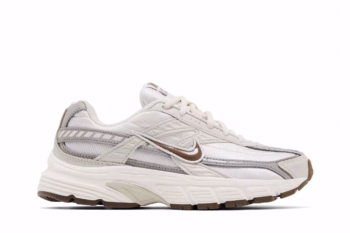 Nike Women's Initiator Phantom Mink Brown, view 2