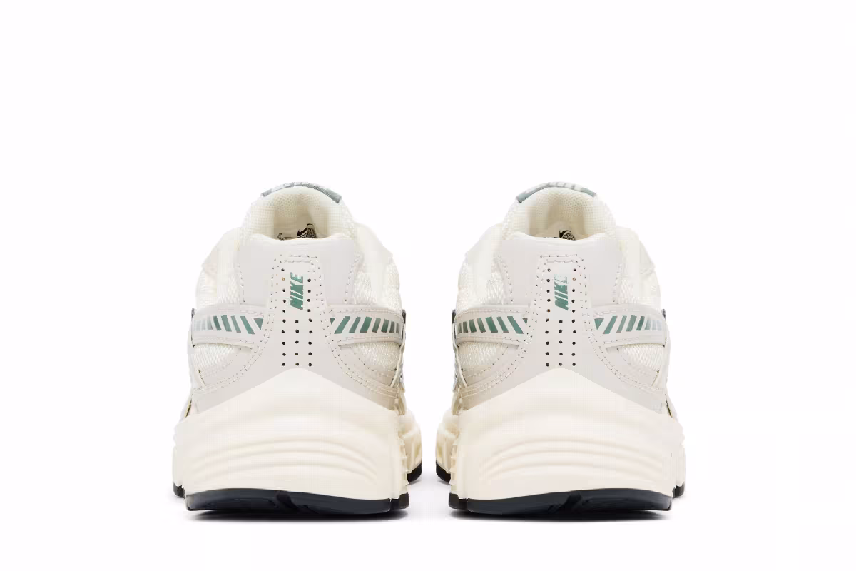 Nike Women's Initiator Soft Pearl Clay Green, view 7