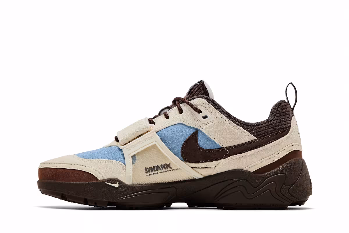 Travis Scott x Nike Zoom Field Jaxx Leche Blue, view 4