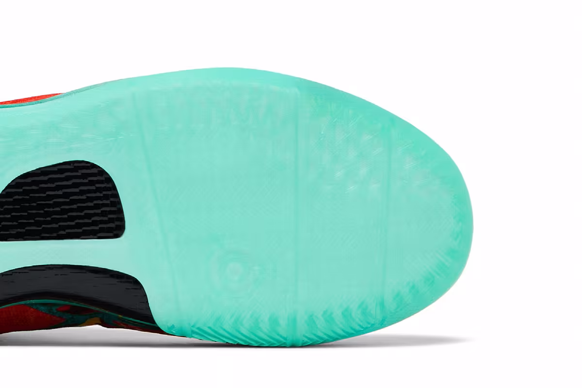 Nike Kobe 8 GS What The Kobe 2025, view 6