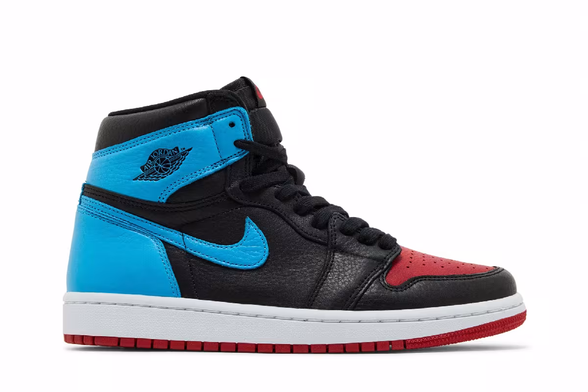 Women's Air Jordan 1 High OG NC to Chi, view 2