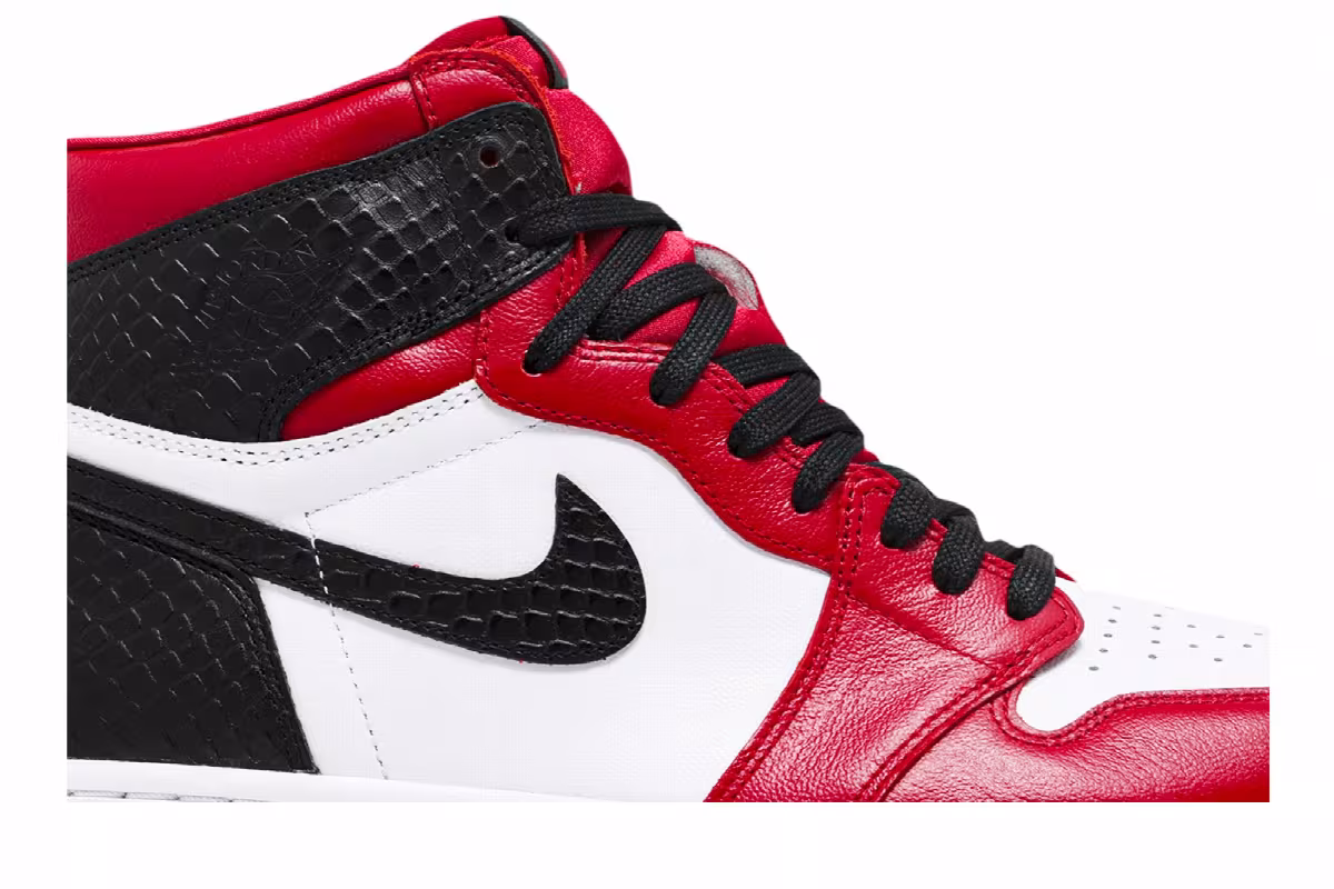 Women's Air Jordan 1 High OG Satin Red, view 3
