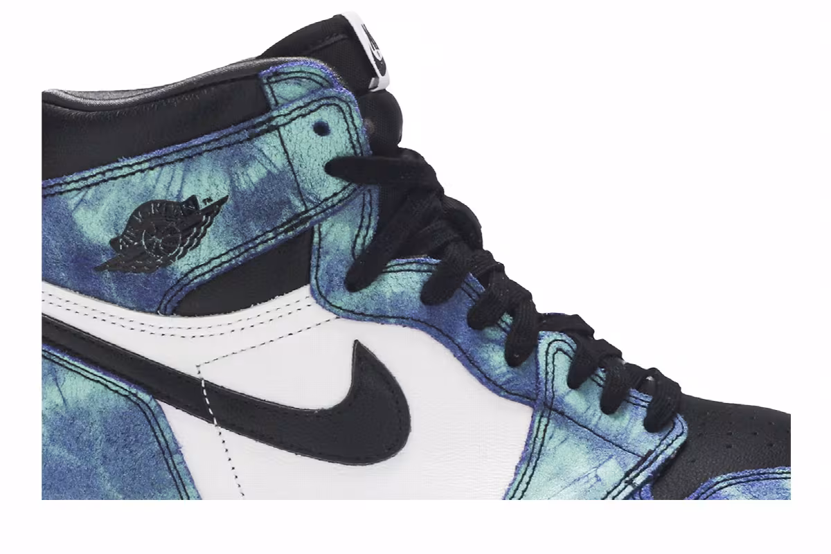 Women's Air Jordan 1 High OG Tie-Dye, view 3