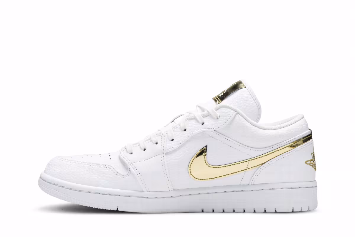 Women's Air Jordan 1 Low White Metallic Gold, view 4