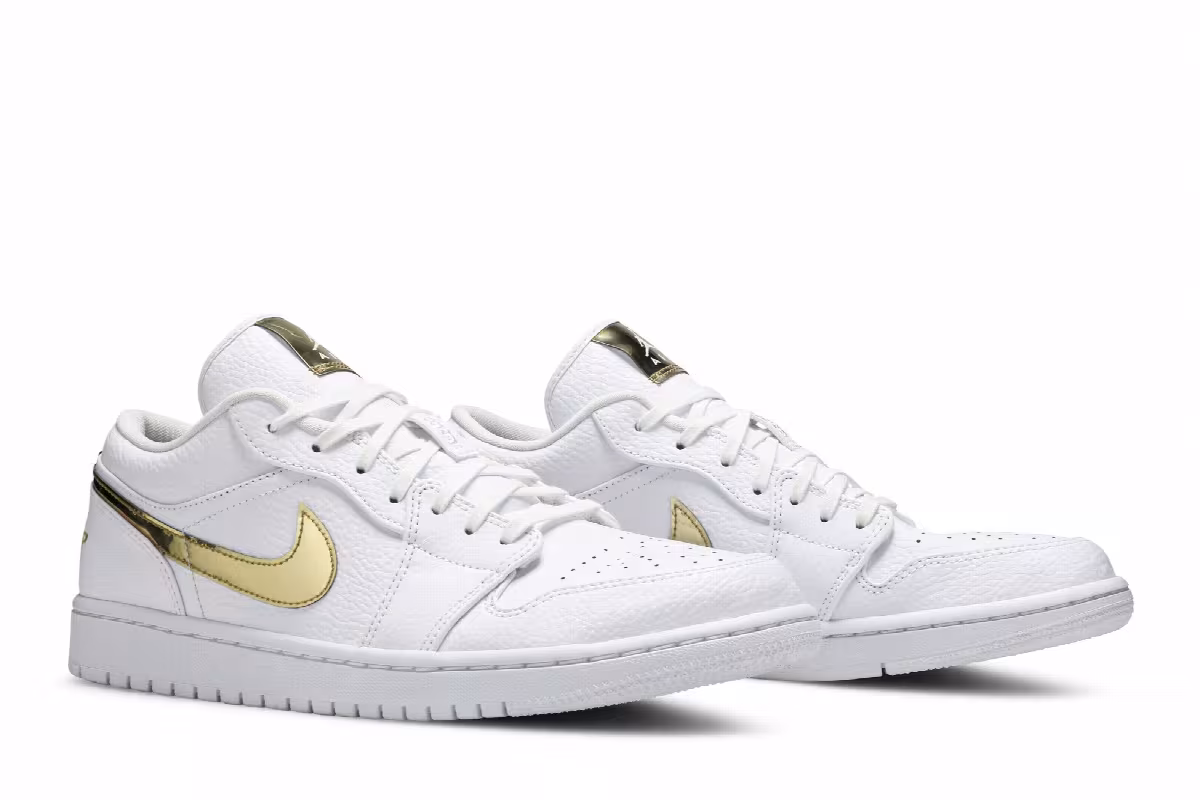 Women's Air Jordan 1 Low White Metallic Gold, view 9