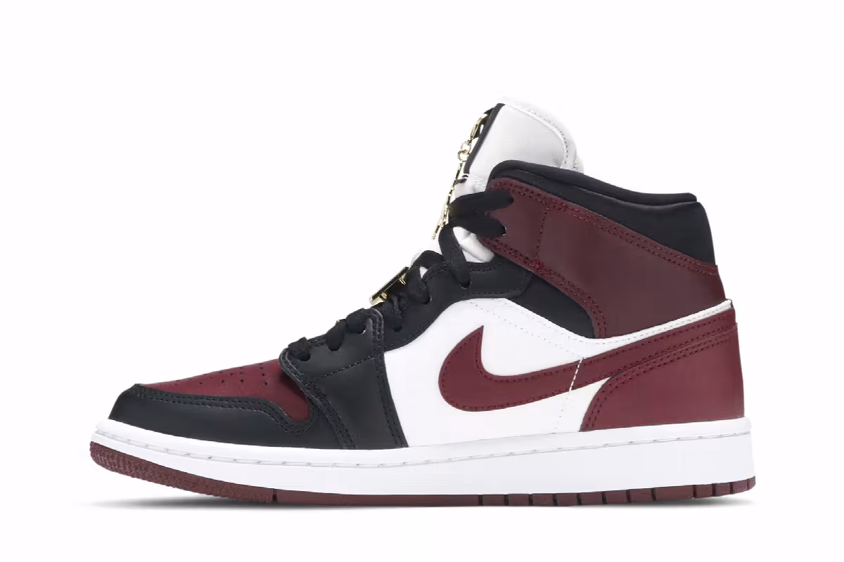 Women's Air Jordan 1 Mid SE Gold Pendants, view 4
