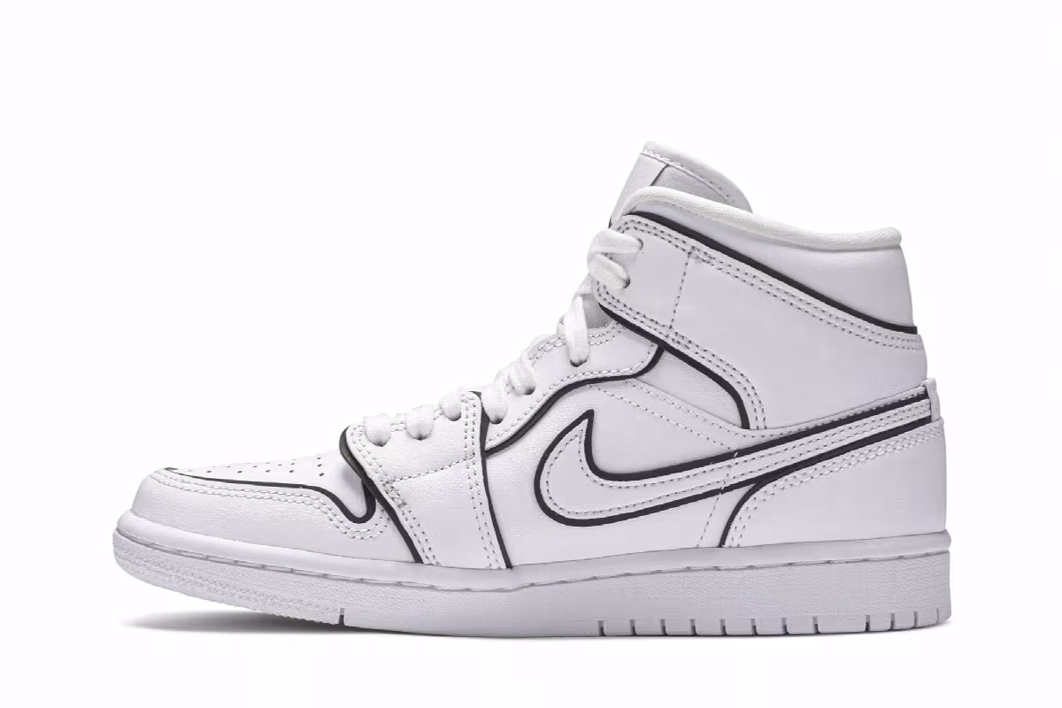 Women's Air Jordan 1 Mid SE Iridescent Trim, view 4