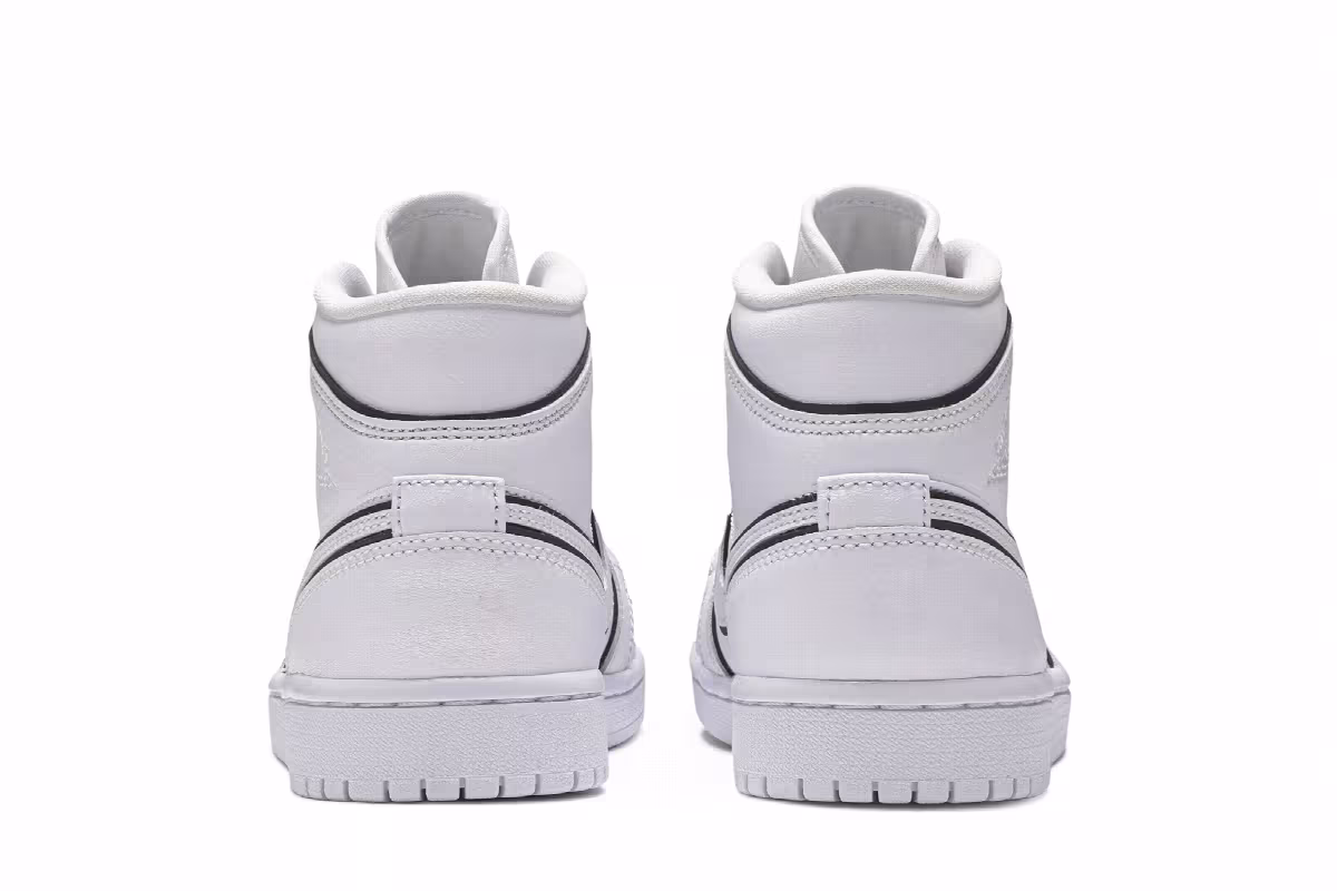 Women's Air Jordan 1 Mid SE Iridescent Trim, view 7