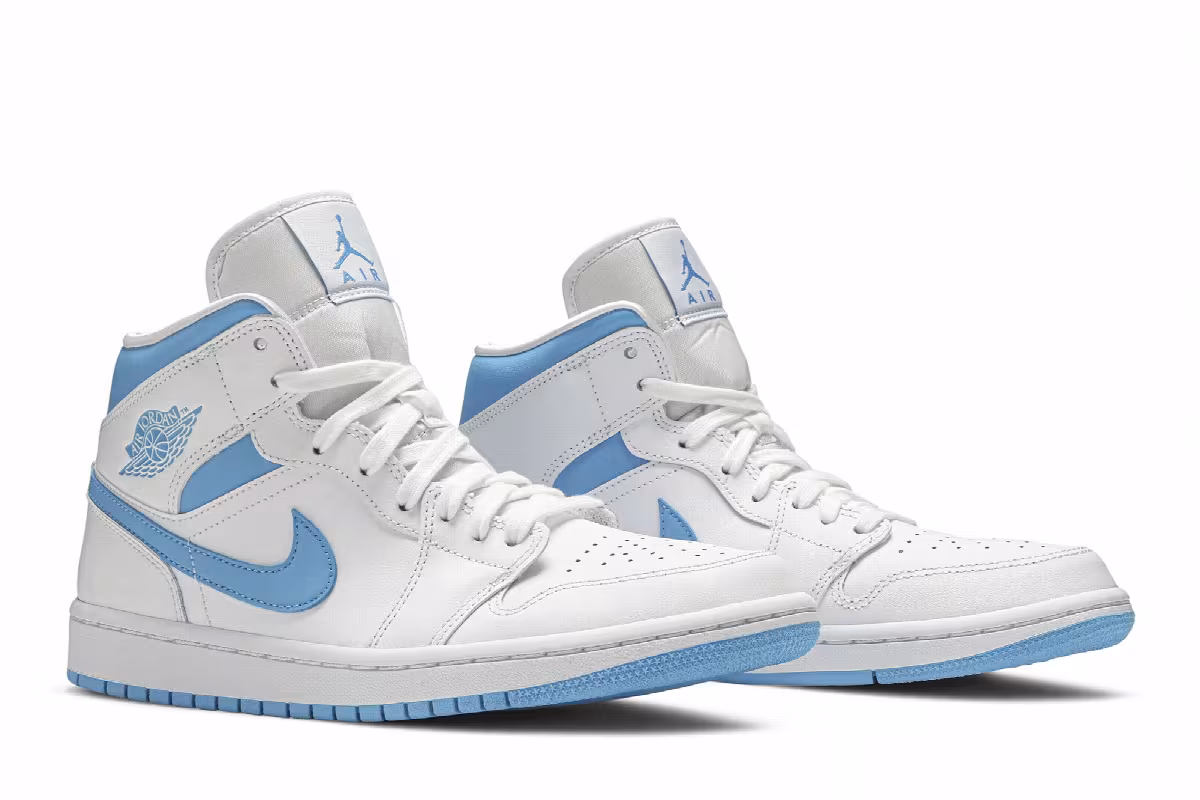 Women's Air Jordan 1 Mid UNC, view 9