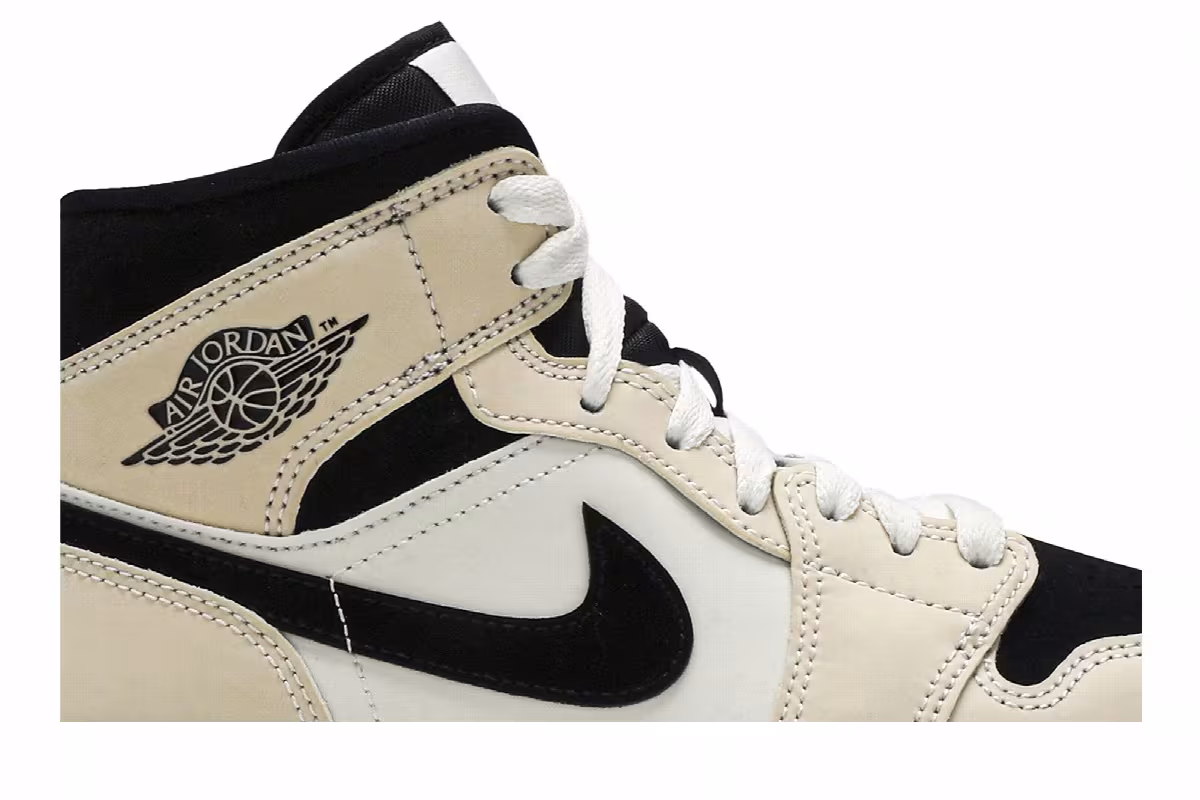 Women's Air Jordan 1 Mid Barely Orange, view 3