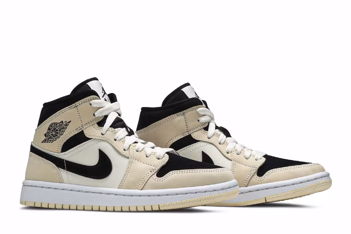 Women's Air Jordan 1 Mid Barely Orange, view 9