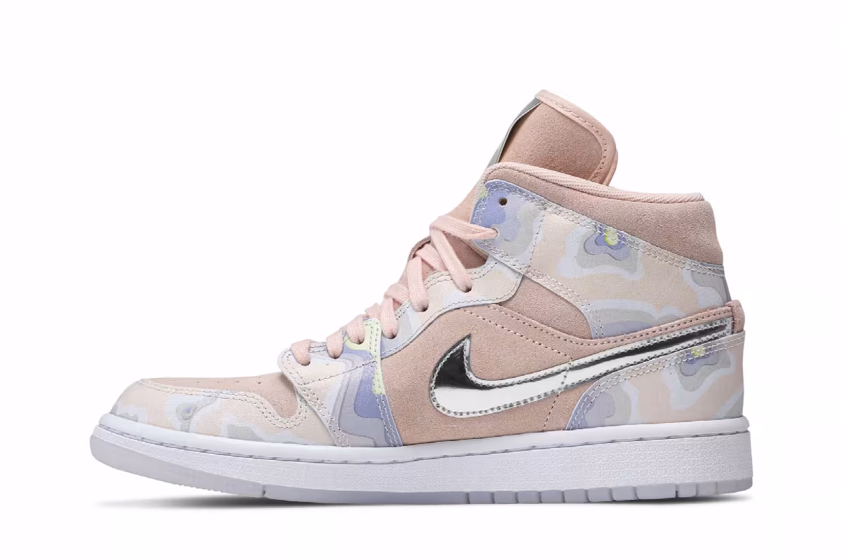 Women's Air Jordan 1 Mid SE P(HER)SPECTIVE, view 4
