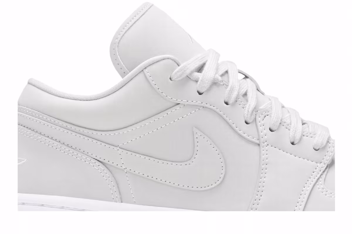 Women's Air Jordan 1 Low Grey Fog, view 3