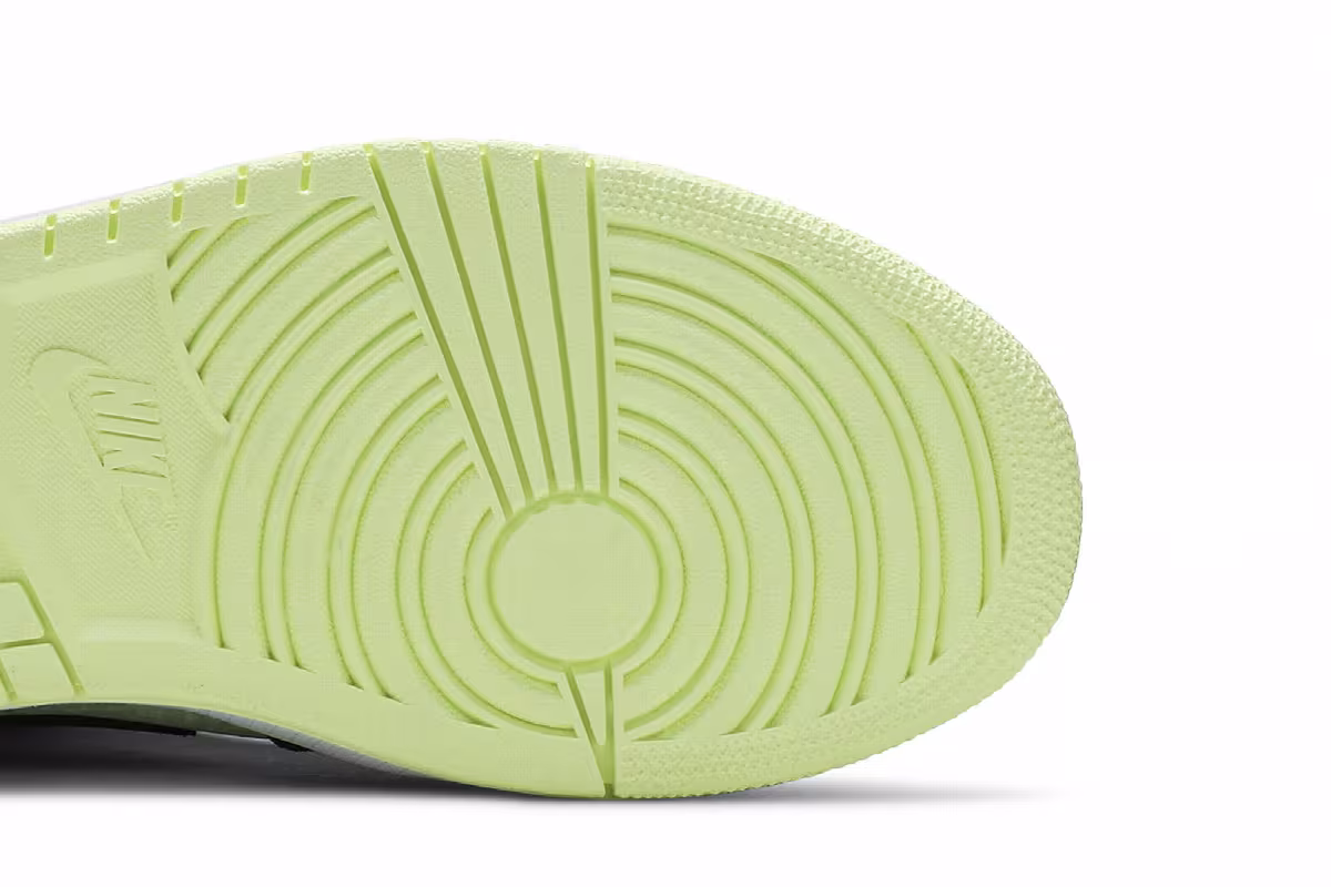 Women's Air Jordan 1 Mid SE Black Barely Volt, view 6