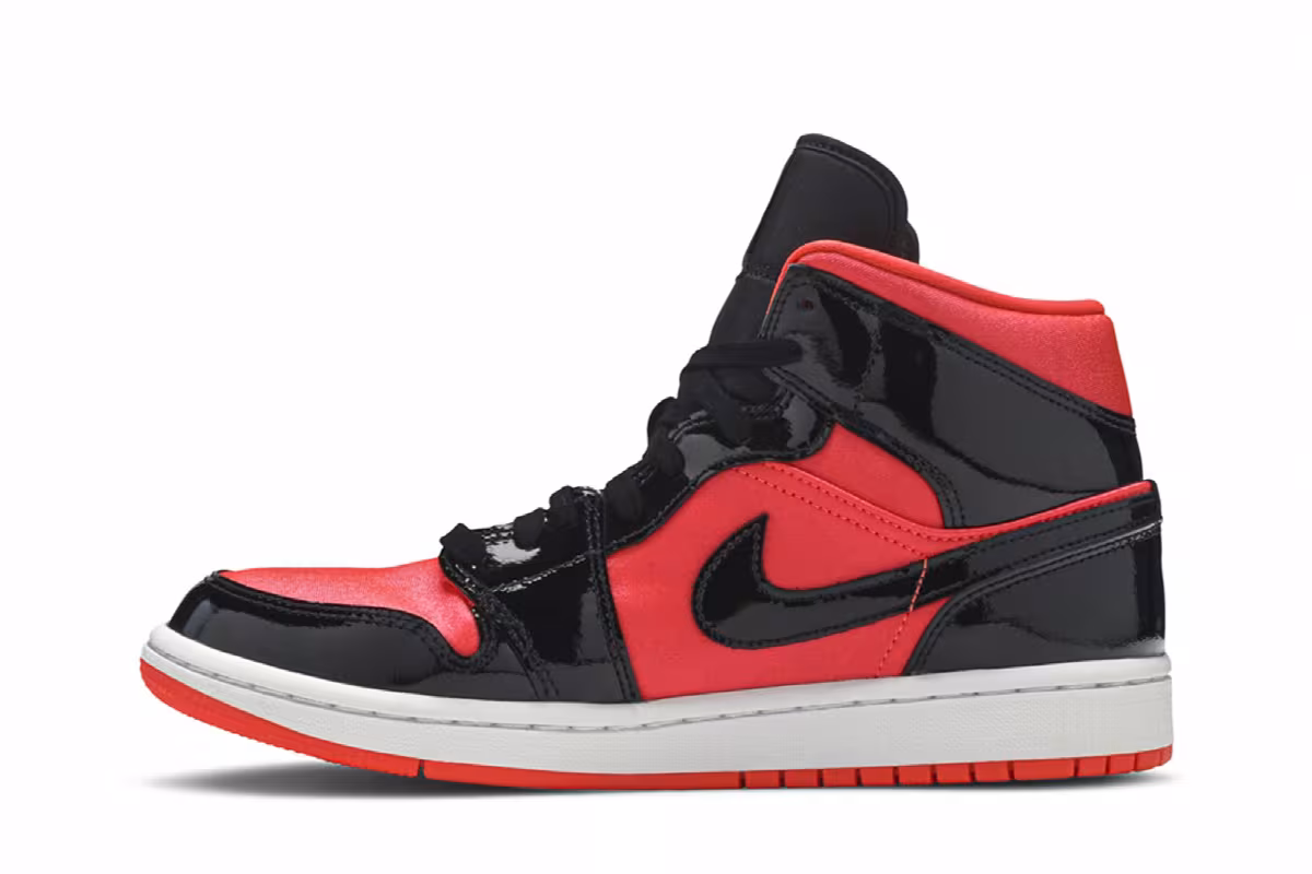 Women's Air Jordan 1 Mid Hot Punch, view 4