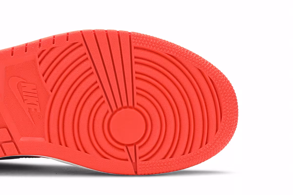 Women's Air Jordan 1 Mid Hot Punch, view 6