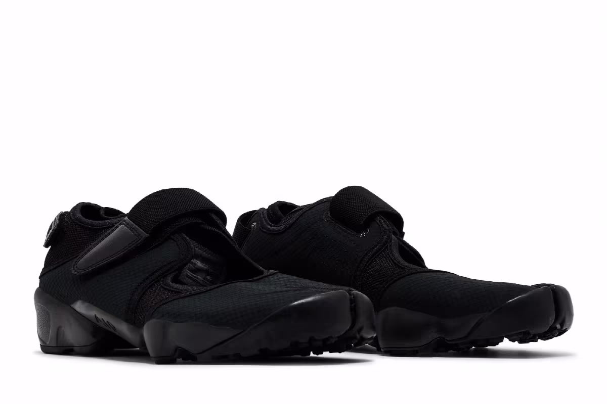 Nike Women's Air Rift Breathe Triple Black, view 9
