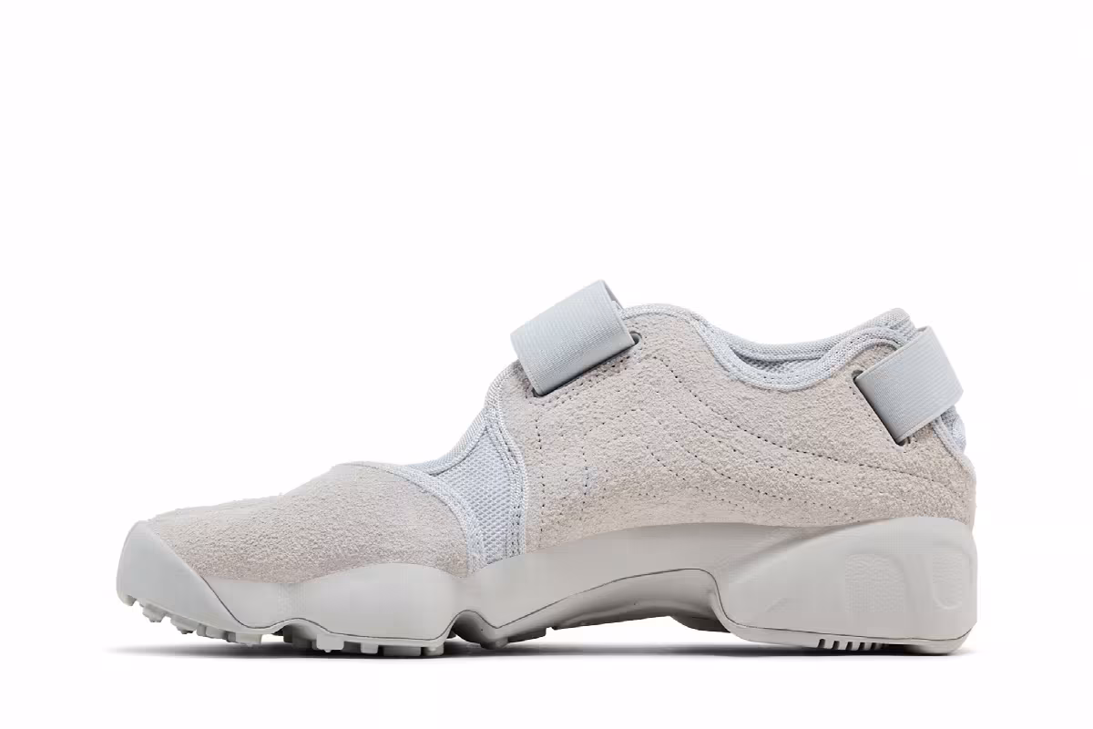Nike Women's Air Rift Photon Dust, view 4