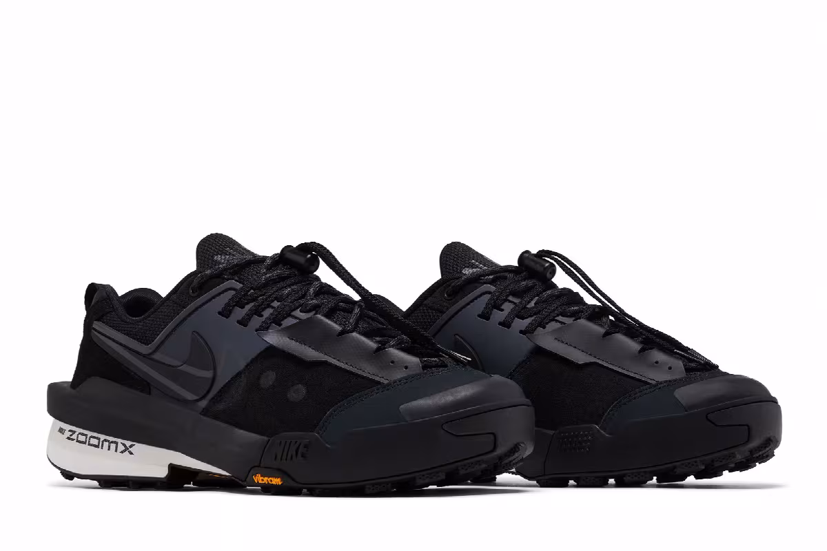 sacai x Nike Zegamadome Black, view 9