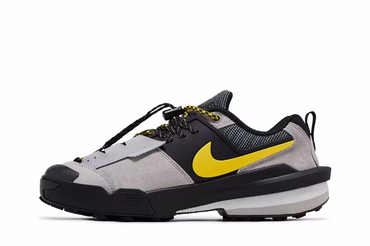 sacai x Nike Zegamadome Matte Silver Tour Yellow, view 4