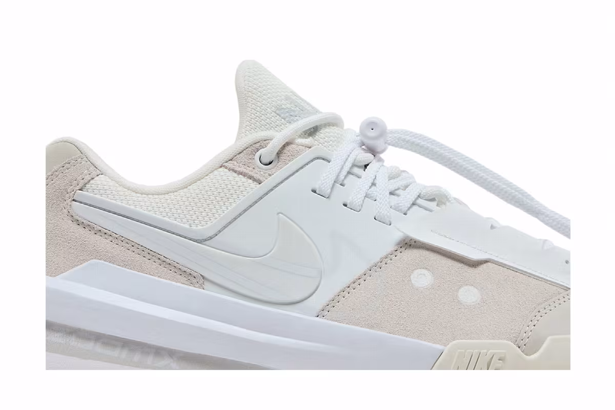sacai x Nike Zegamadome White Gum, view 3