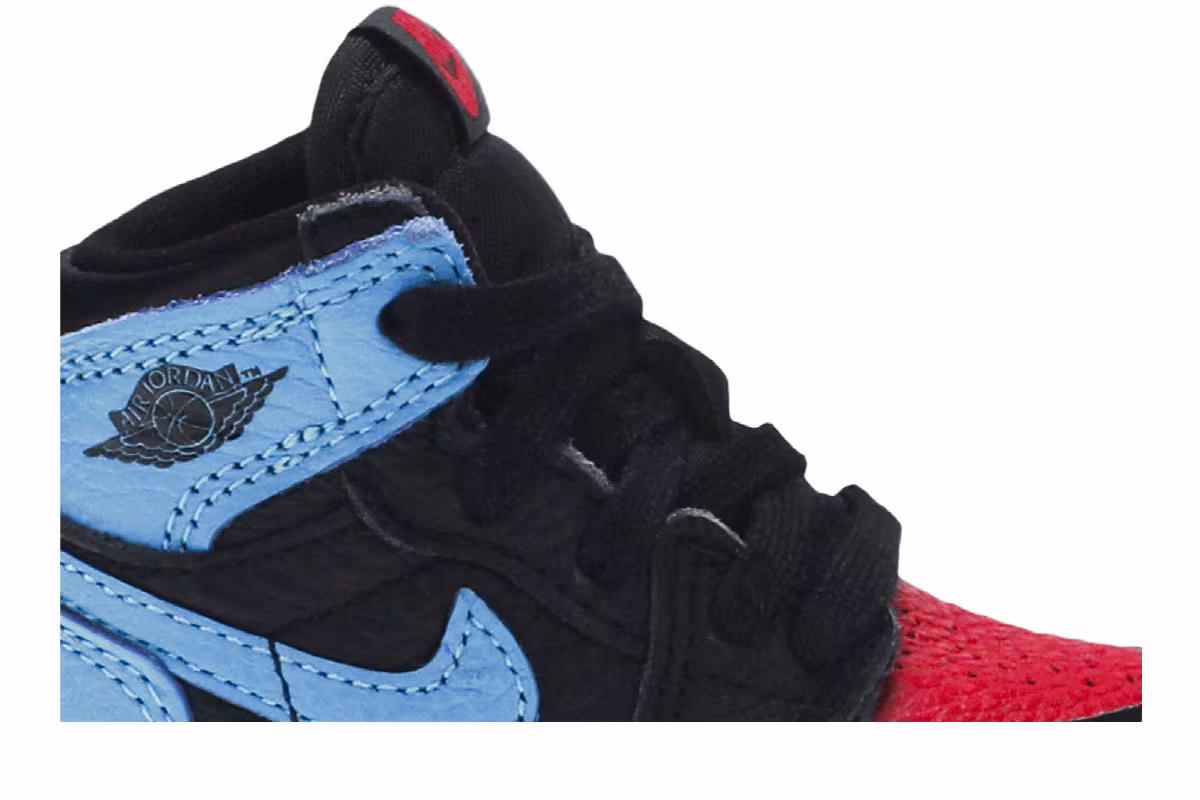 Air Jordan 1 High OG TD NC to Chi, view 3