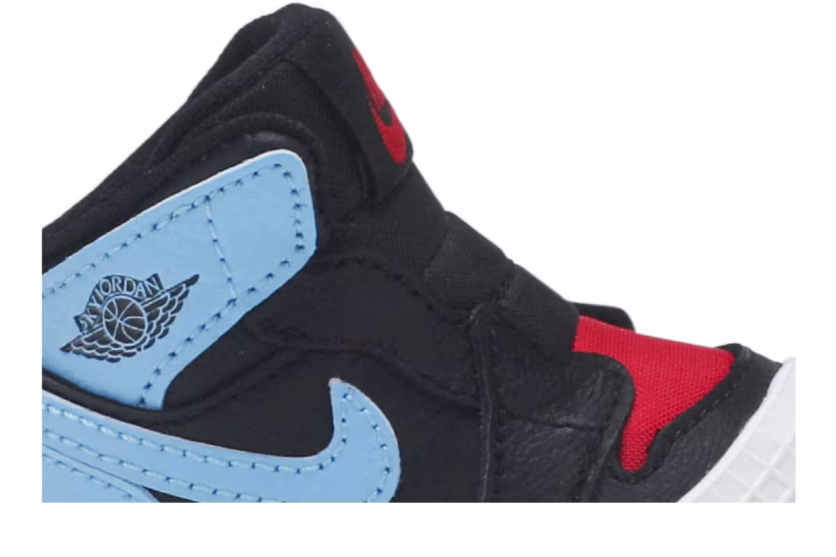 Air Jordan 1 Crib Bootie NC to Chi, view 3