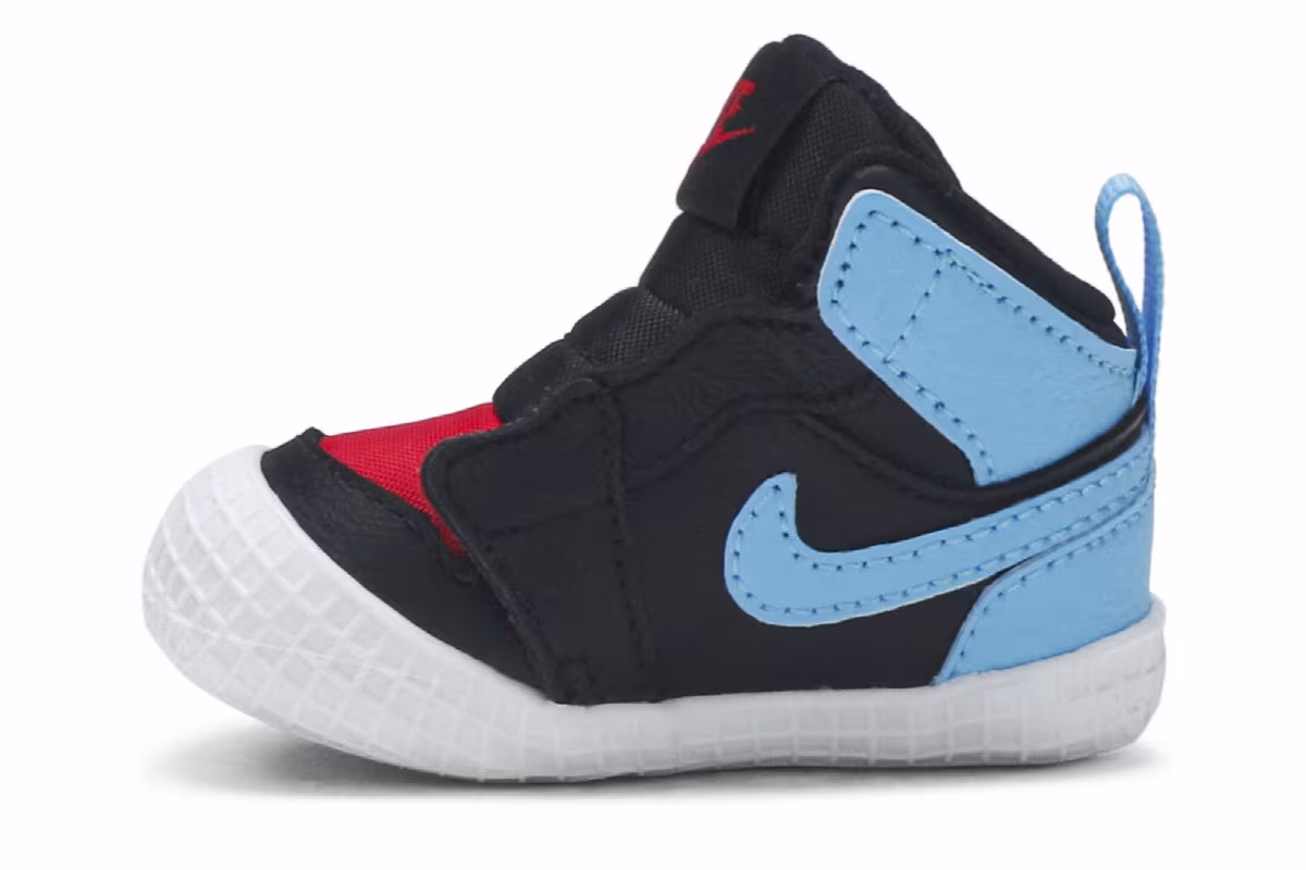 Air Jordan 1 Crib Bootie NC to Chi, view 4