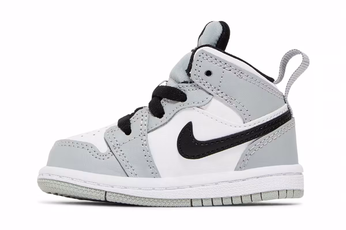 Air Jordan 1 Mid TD Light Smoke Grey, view 4