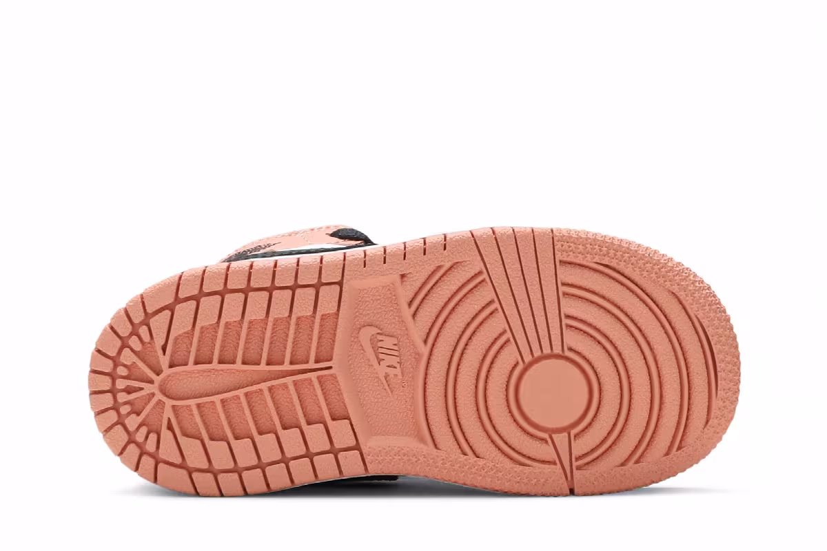 Air Jordan 1 Mid GT Pink Quartz, view 5