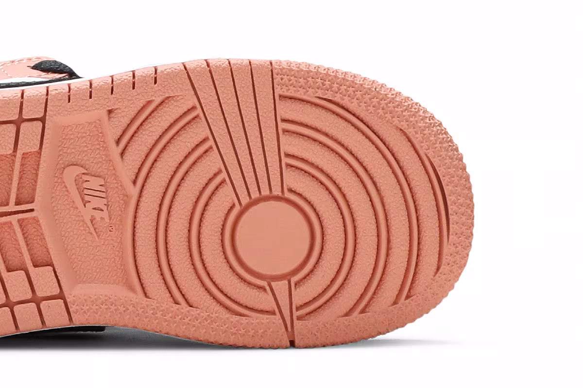 Air Jordan 1 Mid GT Pink Quartz, view 6