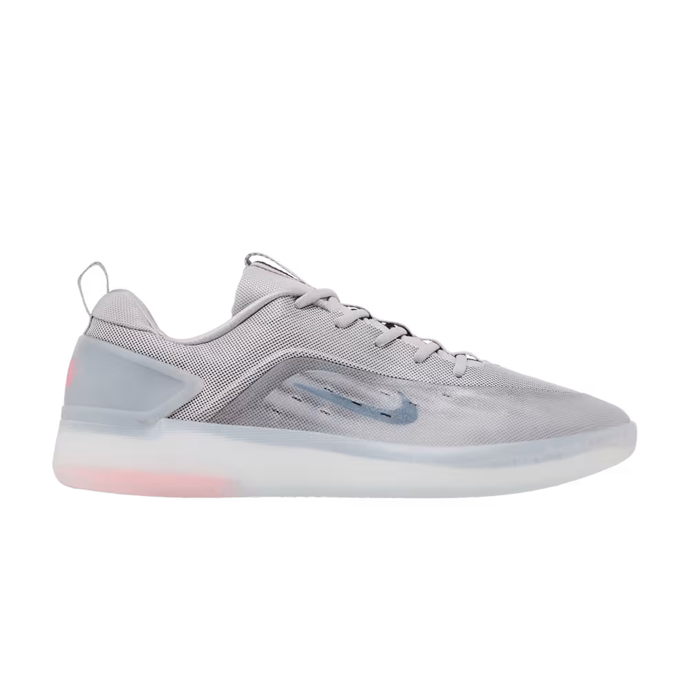 Nike Zoom Nyjah 4 SB College Grey