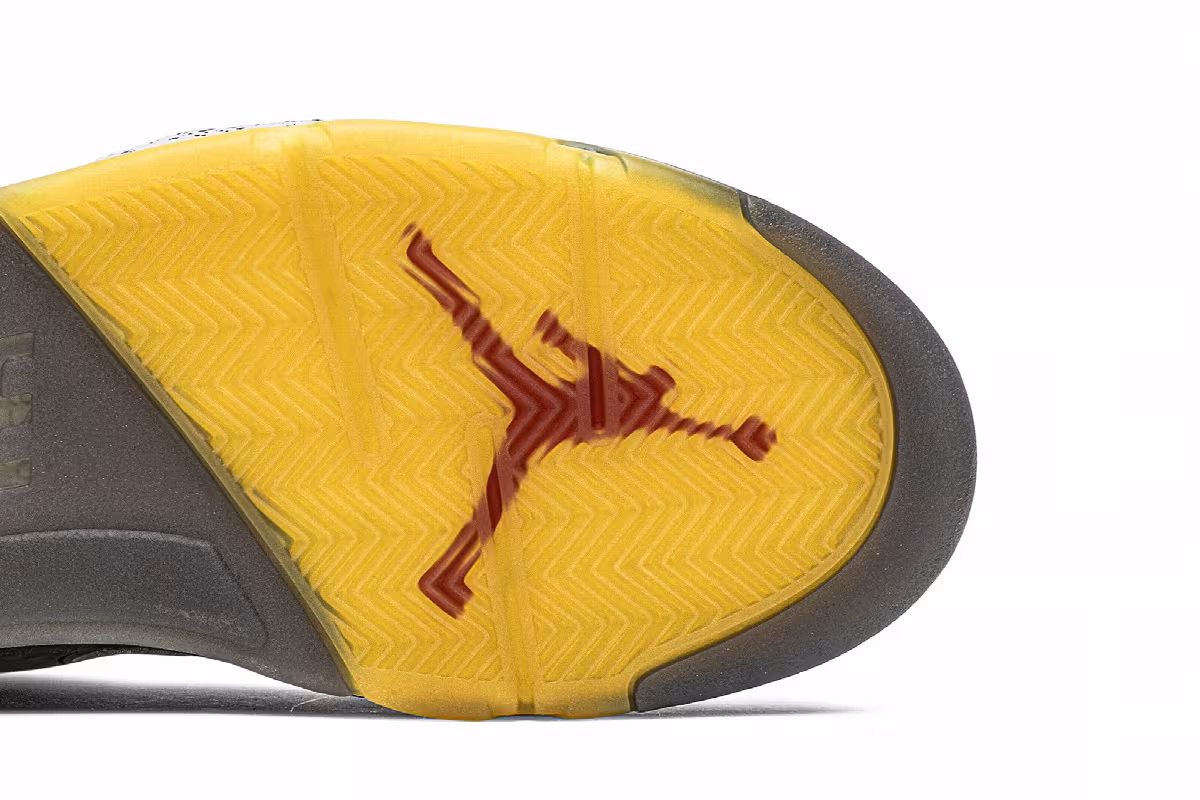 Off-White x Air Jordan 5 SP Muslin, view 6