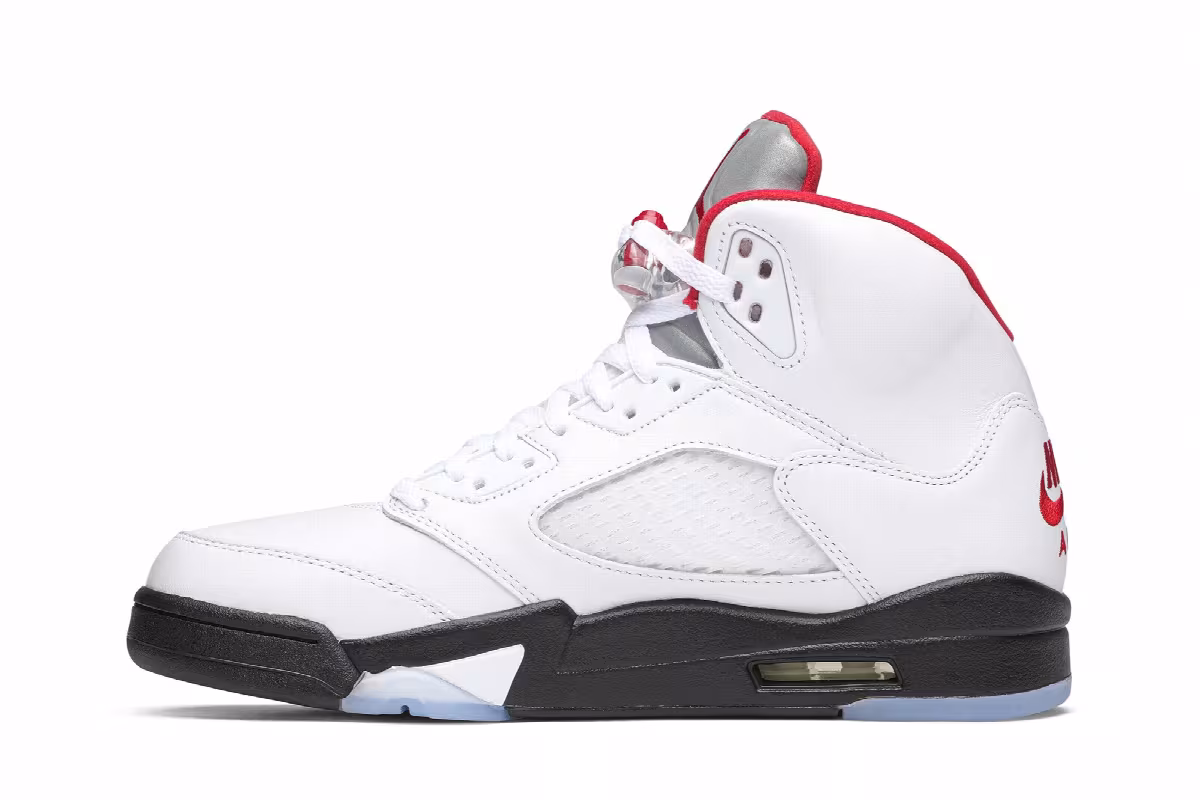 Air Jordan 5 White Fire Red 2020, view 4