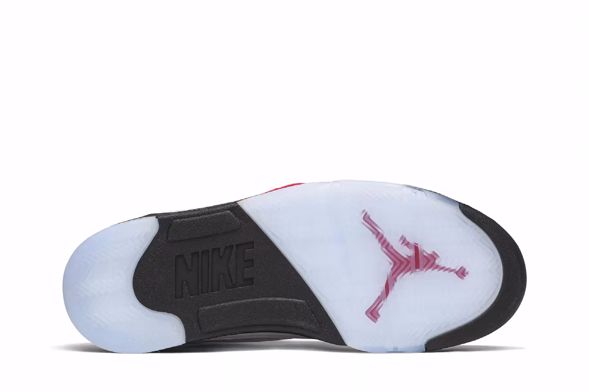 Air Jordan 5 White Fire Red 2020, view 5