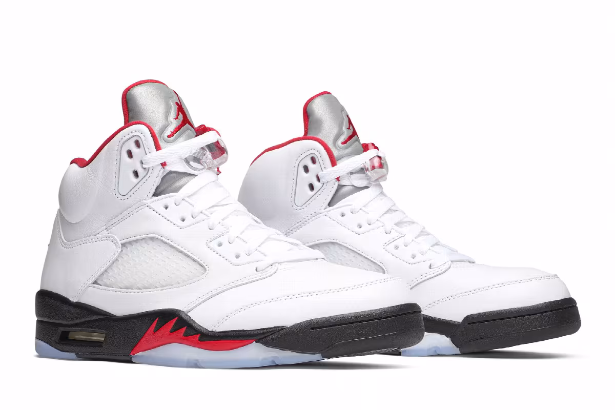 Air Jordan 5 White Fire Red 2020, view 9