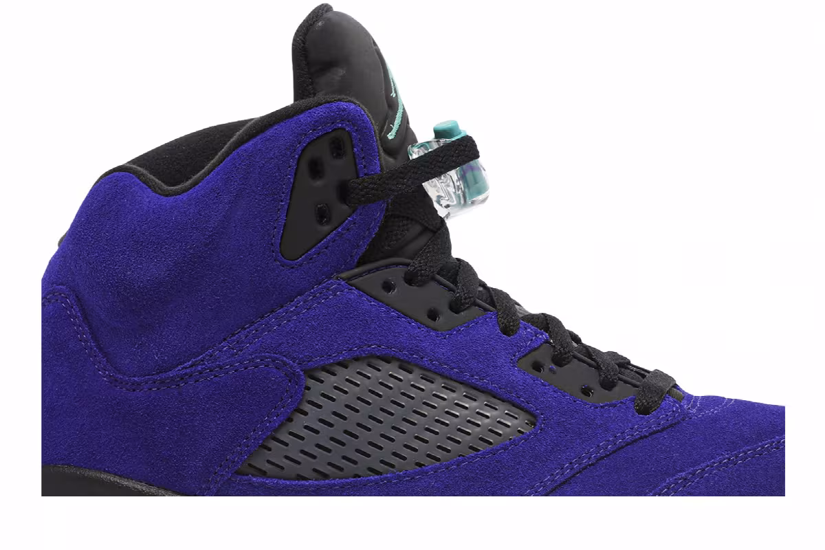 Air Jordan 5 Alternate Grape, view 3