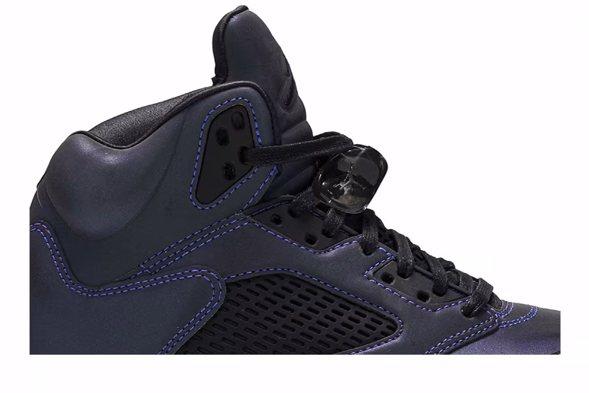 Women's Air Jordan 5 Oil Grey, view 3